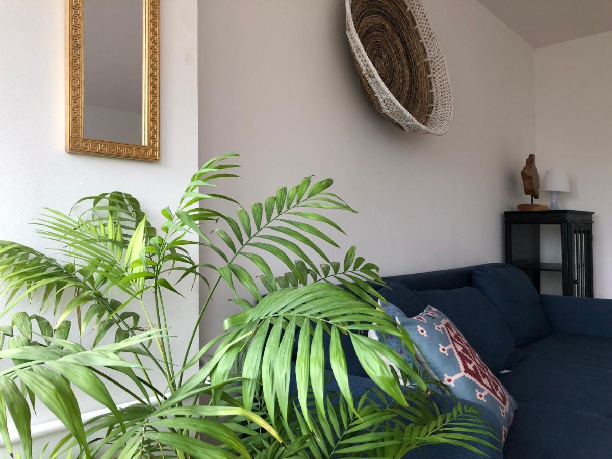 Comfortable And Cosy Apartment 3 Beds-City Center Варшава Экстерьер фото