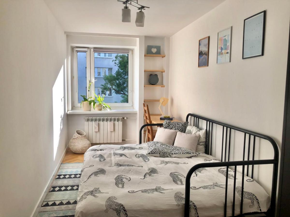Comfortable And Cosy Apartment 3 Beds-City Center Варшава Экстерьер фото